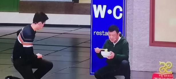 半岛体育APP-浓眉哥重返赛场，出色防守首场状态出色，皇家马德里观众沸腾！