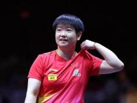 半岛体育官网-孙颖莎回归首秀大放异彩，中国女排主场球迷高呼名字